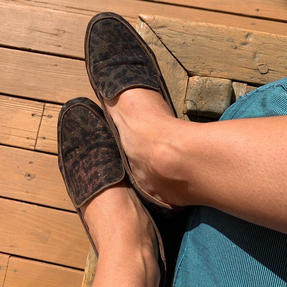 Shoes - Picture 7 of 7